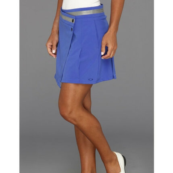 Oakley Piton Skort Skirt NWT - Picture 2 of 5